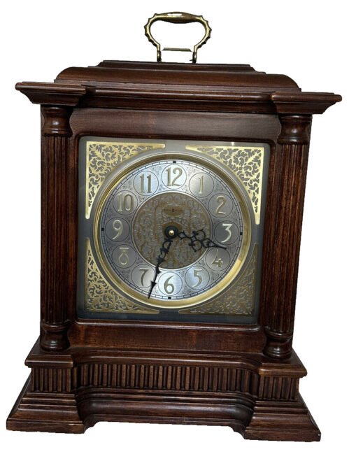 HOWARD MILLER AKRON BRACKET STYLE 635-125 CHIMING MANTEL CLOCK