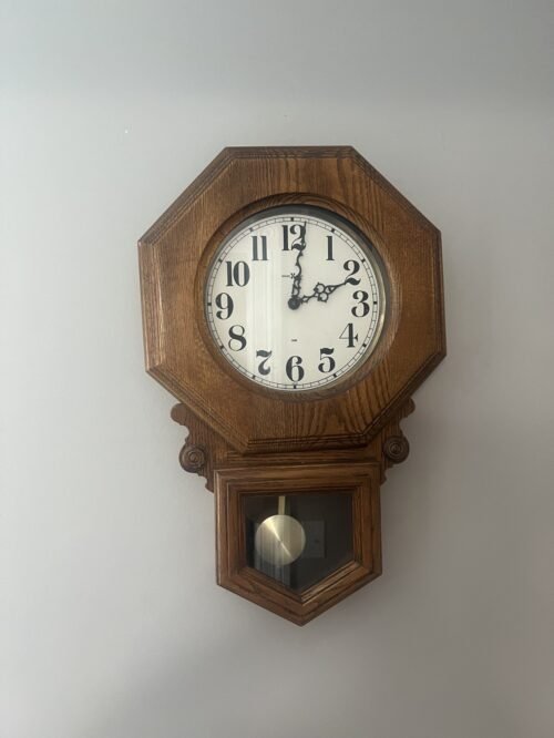 Howard Miller Clock Wall Mount Westminster Chime 612-477 Vintage
