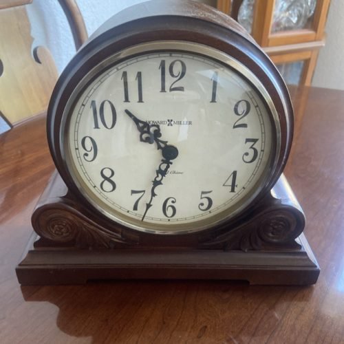 Howard Miller Desiree Chiming Quartz Mantel Clock Desk Table Clock Carved Wood