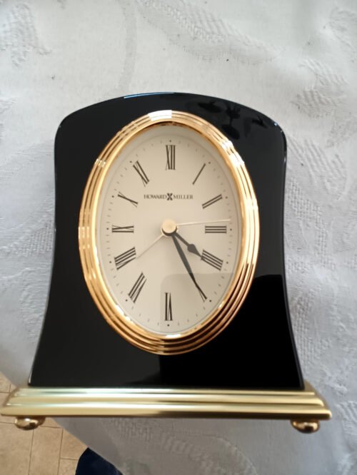 Howard Miller desk clock - new 645221 Imperia