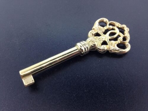 Howard Miller Door Key Grandfather Clock and the modern day Clocks