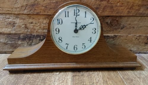 Howard Miller Dual Chime Mantle Clock