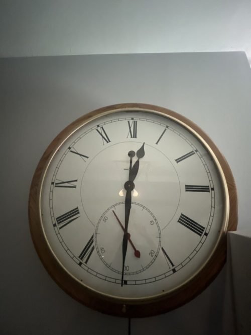 HOWARD MILLER EXTRA LARGE 42" WOODEN FRAME GALLERIA WALL CLOCK ELECTRIC