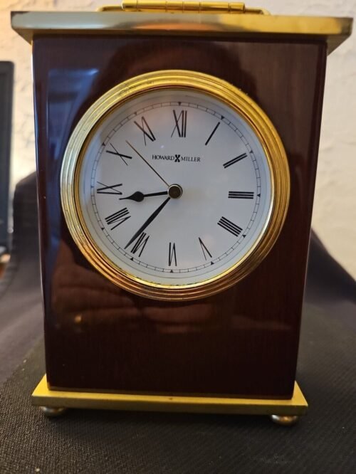 HOWARD MILLER ROSEWOOD BRACKET TABLE MANTEL DESK CLOCK w/ BRASS FRAME #613-528