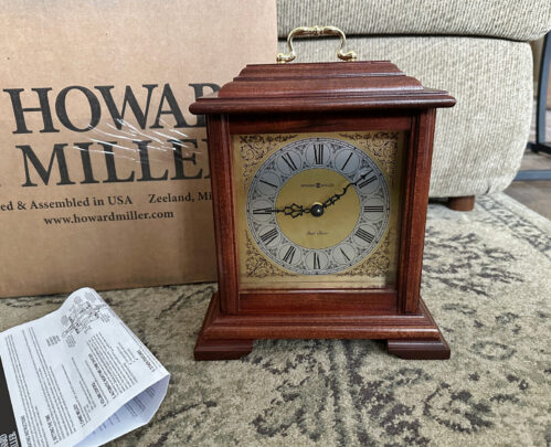 HOWARD MILLER TRADITIONAL BRACKET MEDFORD MANTLE CLOCK, CHERRY FINISH | 612 481