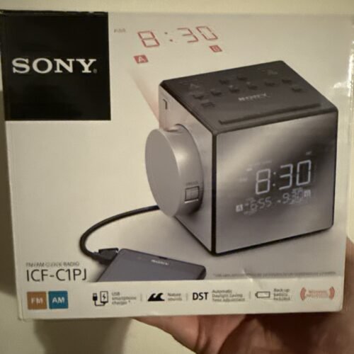 ICF-C1PJ SONY DIGITAL ALARM CLOCK RADIO BRAND NEW