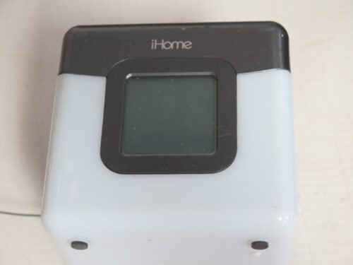 iHome Bluetooth Alarm Speaker Clock - Color Changing Cube - Model iBT28 TESTED