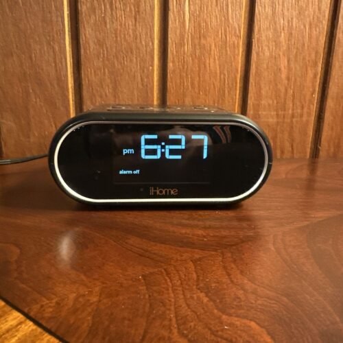 IHOME HIH35B LCD TRIPLE DISPLAY ALARM CLOCK WITH DUAL USB CHARGING