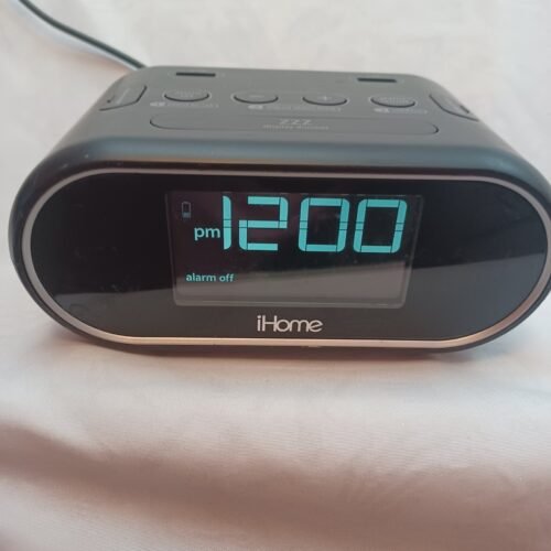 iHome HiH35 LCD Triple Display Alarm Clock Dual USB Charging Used no Cord Works