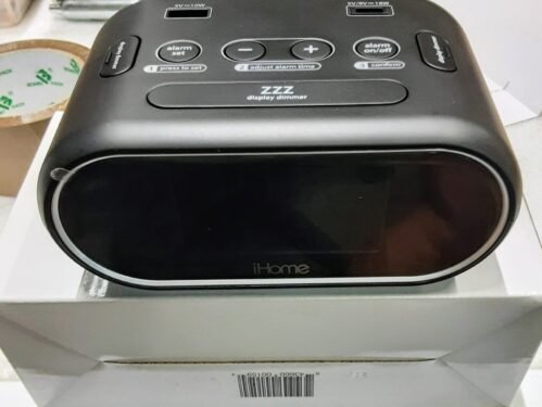 iHome Hotel clock-LCD Triple Display Alarm Clock With Dual USB Charging-HiH35B