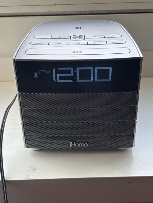 iHome IBN19 Dual Alarm FM Clock Radio (w/ Bluetooth Speaker and USB Charging)