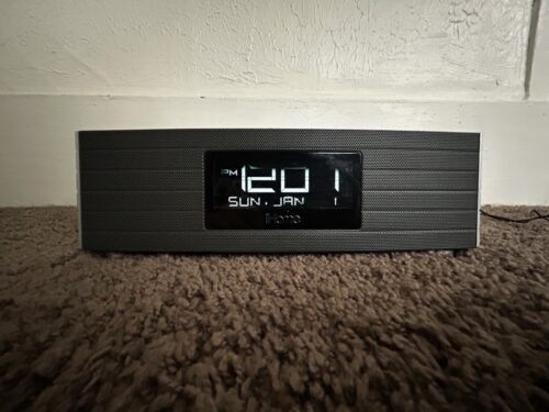 iHome iBN97 Bluetooth Alarm Clock Radio – NFC – USB Charge – Tested