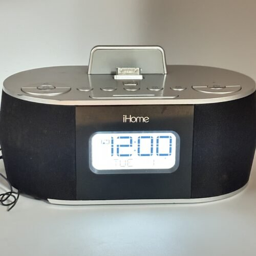 iHome iDN38 Apple Docking Station Dual Alarm Clock Radio Works No Power Cord