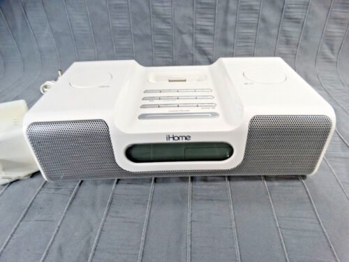 iHome iH8 iPod Docking Station Alarm Clock/AM/FM Radio White, No Remote