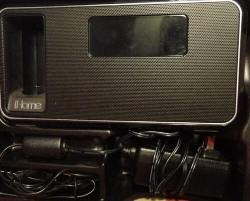 iHome iKN105BC Dual Charging Bluetooth Stereo Alarm Clock Radio Missing K-Cell