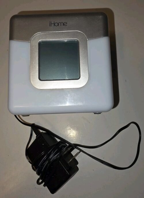 iHome iP18 Color Changing Alarm Clock Speaker System w/ 30-Pin iPhone/iPod Dock