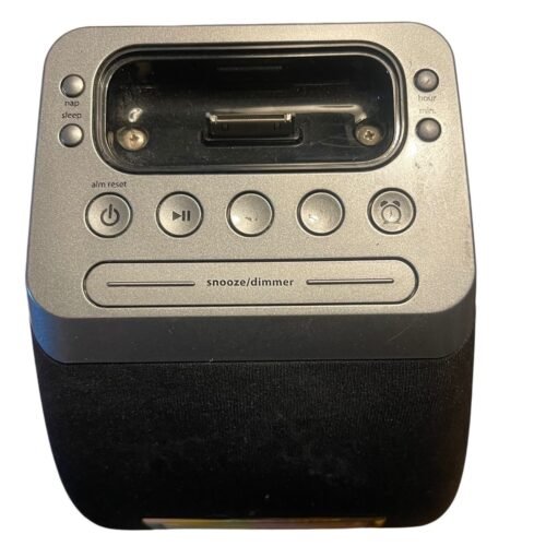 iHome IP21 Alarm Clock Radio iPod Dock Digital Display Portable