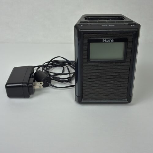 iHome iP40 Docking Alarm Clock Radio w/Power Cord iPhone iPod Black Tested Works