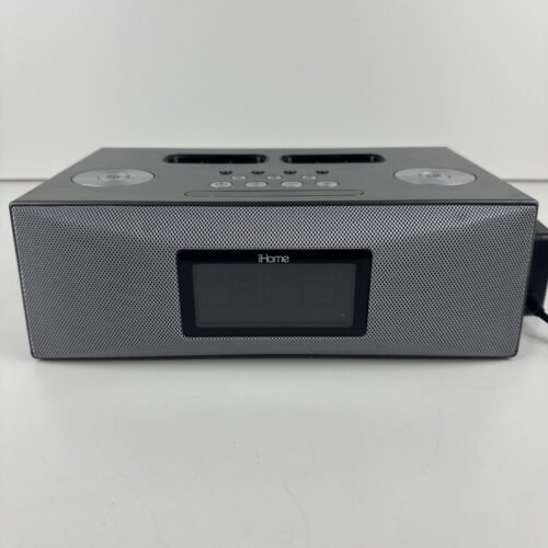 iHome iP88 iphone ipod Dual Dock Clock Radio Alarm Clock Tested Works