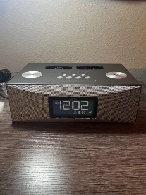 iHome iP88 iPhone iPod Dual Docking Clock Radio Alarm System Tested Working