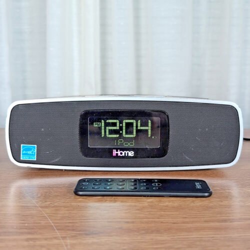iHome IP90 AM/FM Dual Alarm Clock Radio Docking Station for iPod Black - Tested