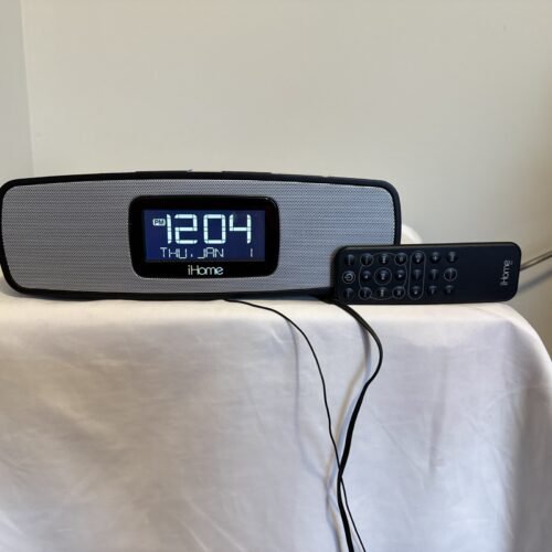 iHome iP90 Silver AM/FM Dual Alarm Clock Radio for iPod+ Remote NO CORD UNTESTED