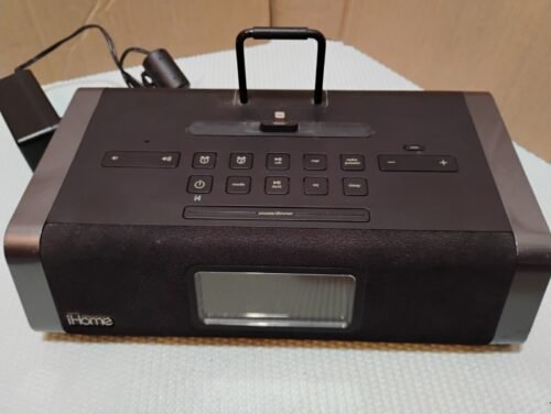 iHome iPhone Dual Charging Stereo FM Alarm Clock Model iDL45