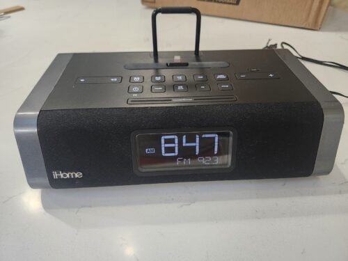 iHome iPhone Dual Charging Stereo FM Alarm Clock Model iDL45, Tested And Works!