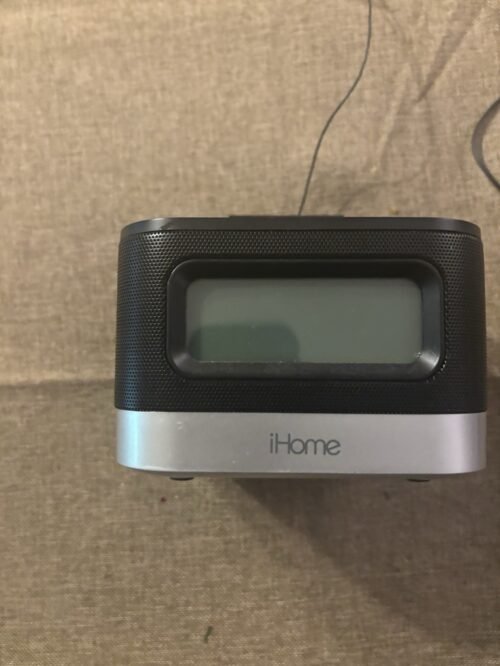 iHome iPL10 Lightning Dock iPhone/iPod Stereo FM Radio Clock Pre-Owned