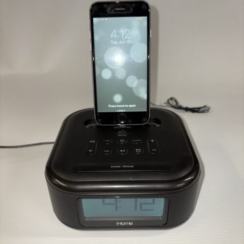 iHome iPL23 Black Alarm Clock FM Radio w/ Lightning iPhone Charging Dock *WORKS
