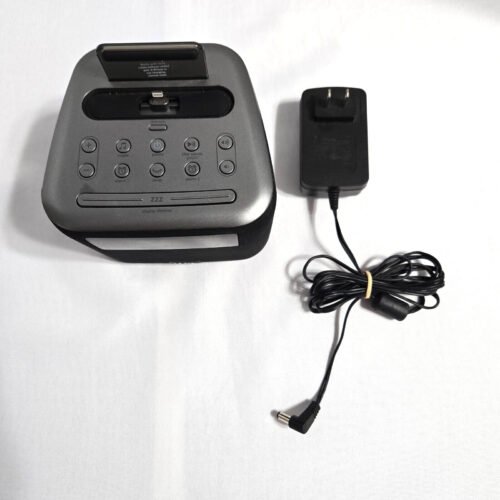 iHome iPL24 Lightning iPhone/iPod Dock Alarm Clock w/power cord NO antenna Work