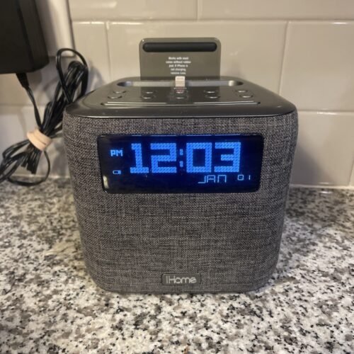 iHome iPL8XH Dual Alarm FM Clock Radio with Lightning Dock for iPhone with USB