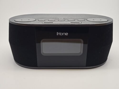 iHome (Tested) Wireless Bluetooth Stereo USB Charging Dual FM Alarm Clock Radio