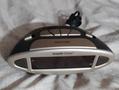 Intelli-Time Electronic Alarm Clock 13027W1-7-2