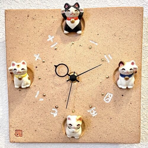 Japanese Lucky Cat Maneki Neko Feng Shui Wall Clock Pottery SETO ware for Gift