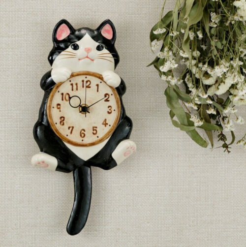 Japanese Lucky cat Manekineko Wall Pendulum Clock Black White Pottery Seto ware