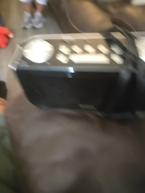 Jensen Clock Radio With Lcd Display.