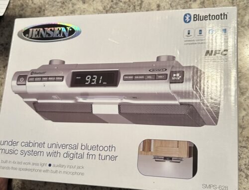 JENSEN SMPS-628 Under Cabinet Universal Bluetooth Music System With Digital FM