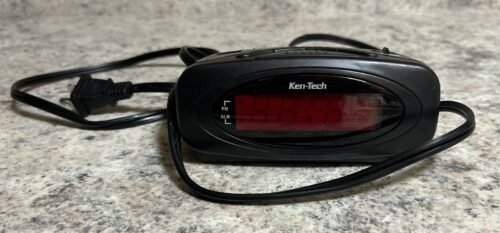 KEN-TECH DIGITAL LED ALARM CLOCK WITH 2 USB T-1949
