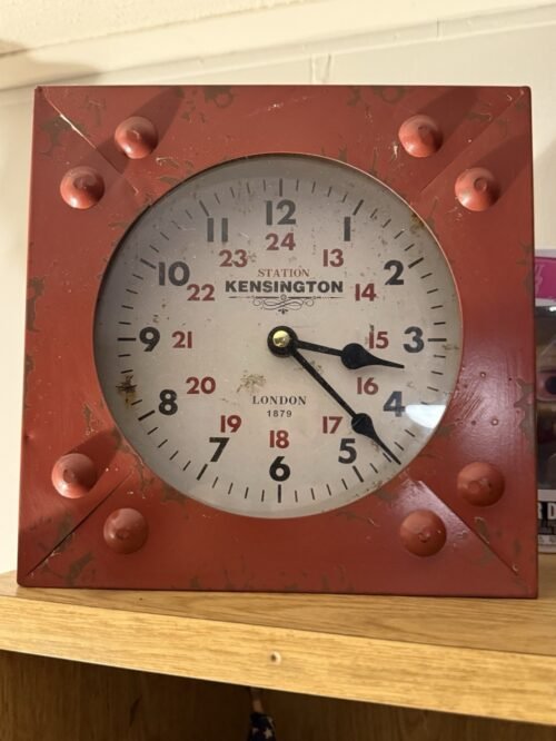 Kensington Station Clock