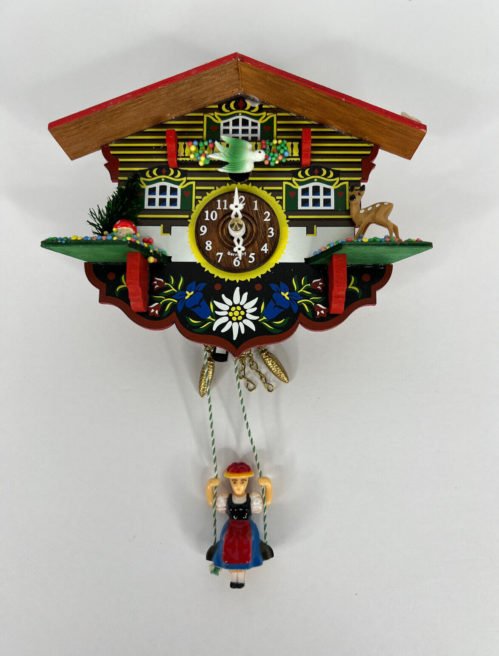 Kuckulino Black Forest Clock Swiss House with quartz movement a.. TU 2003 SQ