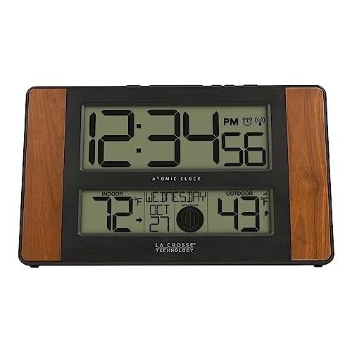 La Crosse Technology Atomic Digital Clock with Temperature and Moon Phase
