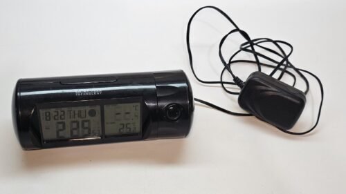 LA Crosse Technology Atomic Projection Alarm Temperature Clock Model 616-143