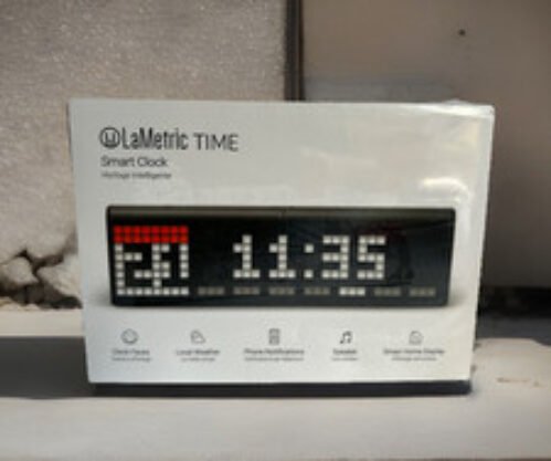 LaMetric TIME Smart Clock Horloge Intelligente for Smart Home LM37X8 -New SEALED