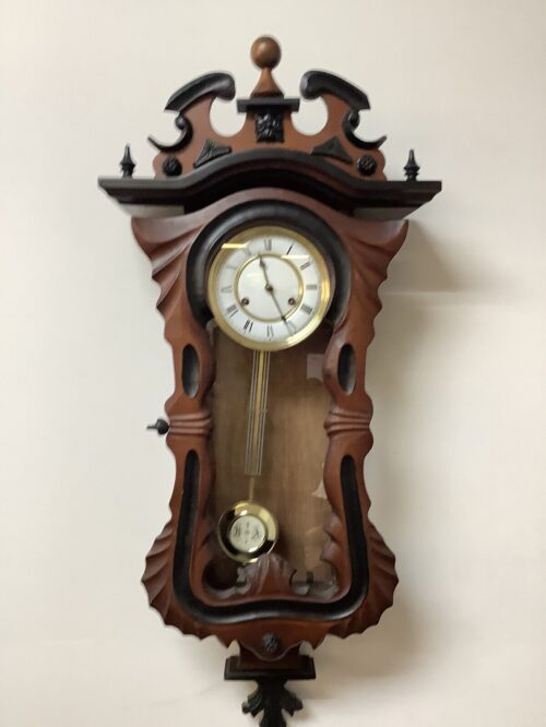 Late 20th century Hermle mechanical movement wall clock