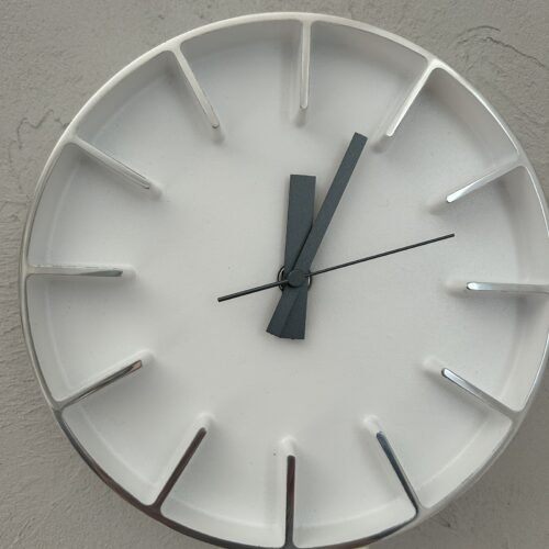 Lemnos Edge Clock White | 18cm (7 inch) | Aluminum One-Piece | Modern Wall Clock