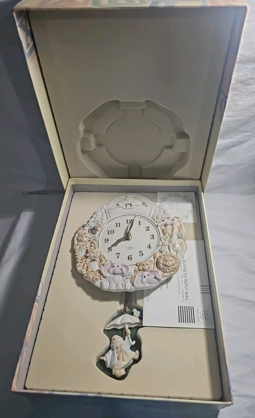 Lenox Fine Porcelain Noah's Ark Nursery Pendulum Wall Clock 1999