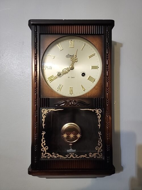 Linden 31 Day Pendulum Chime Wall Clock #8053 Japan