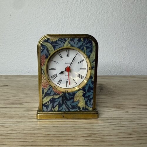 Linden Quartz Brass and Bird Floral Mini Table Shelf Desk Clock Tested Working