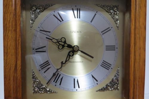Linden Quartz Mantle Clock, 1/4 Hour Chime, Dual Chime, New Movement, Oak Case